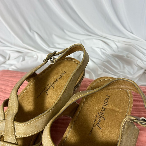 NaturalSoul by Naturalizer Women’s sandal, size 9 - Picture 12 of 14